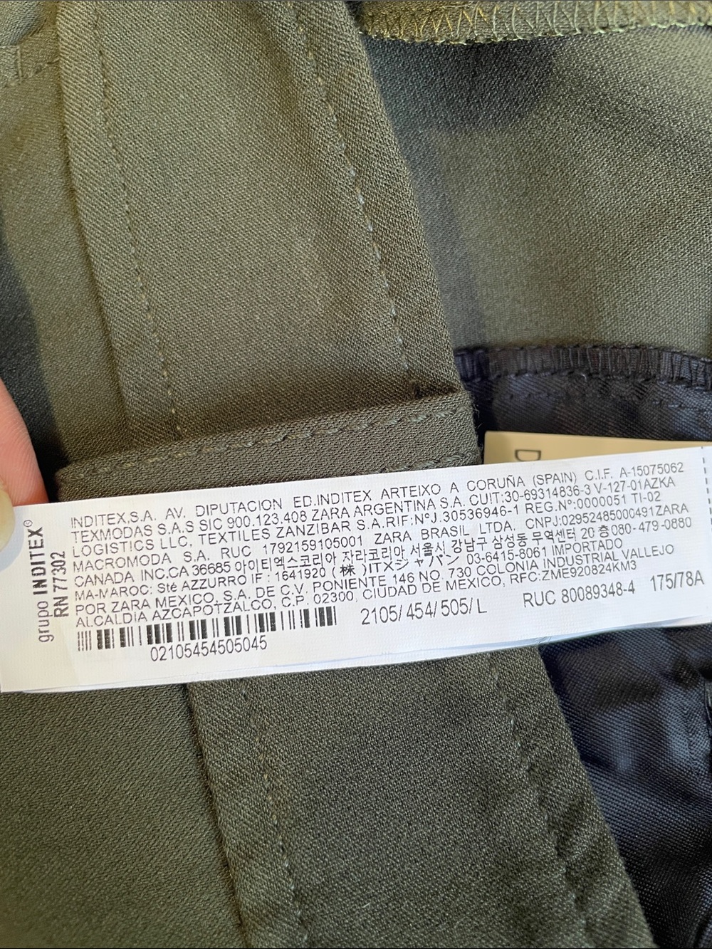 Zara  Olive Pleated Cuffed barrel pants - Picture 9 of 10